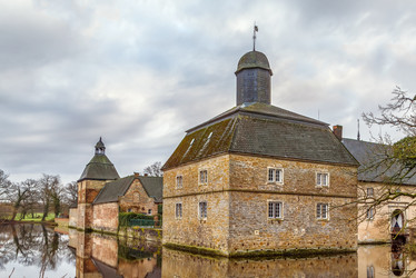 Similar image 21263998