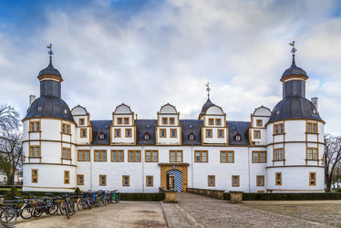 Similar image 21264050