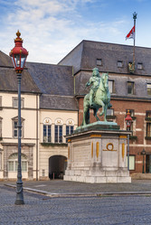 Similar image 21263560