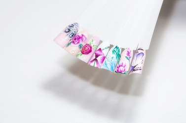 Similar image 21270351