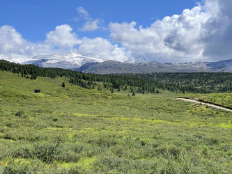 Similar image 21280404