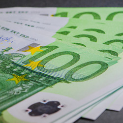 Similar image 21279575