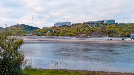 Similar image 21284300