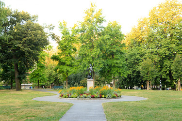 Similar image 21289555