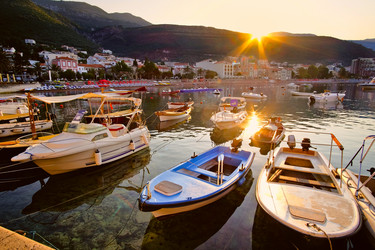 Similar image 21286084