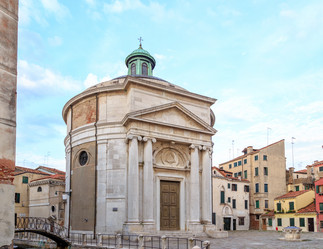 Similar image 21275615