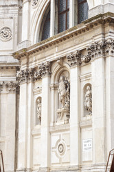 Similar image 21289671