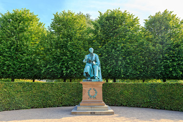 Similar image 21291371