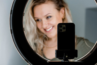 Similar image 21282296