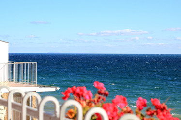 Similar image 21272833