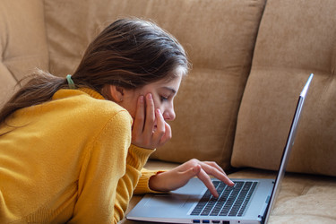 Similar image 21285608