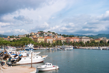 Similar image 21285409