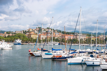 Similar image 21285410