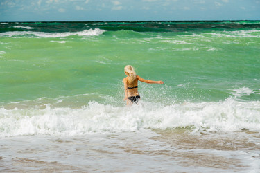 Similar image 21341843