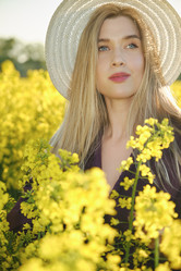 Similar image 21330926