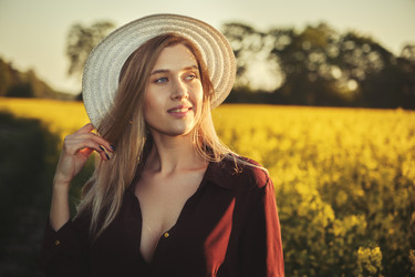 Similar image 21341779