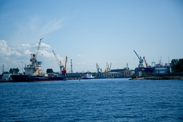 Similar image 21300845