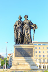 Similar image 21300051