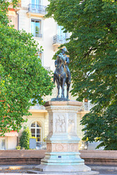 Similar image 21334206