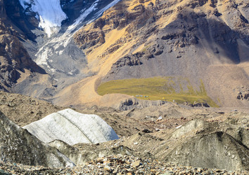 Similar image 21300099