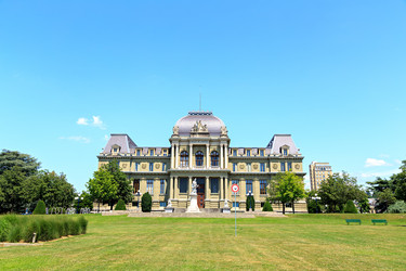 Similar image 21300106