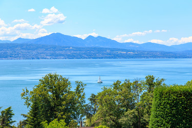 Similar image 21300111