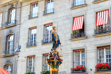 Similar image 21334366