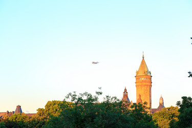 Similar image 21342313