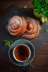 Similar image 21306880