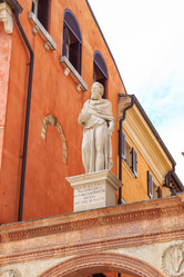 Similar image 21300223