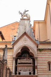 Similar image 21300225