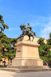 Similar image 21300232