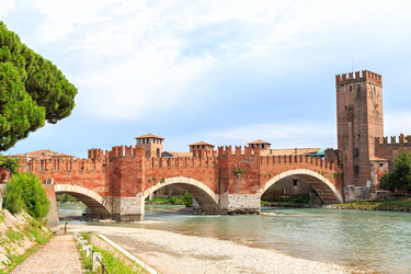 Similar image 21300234