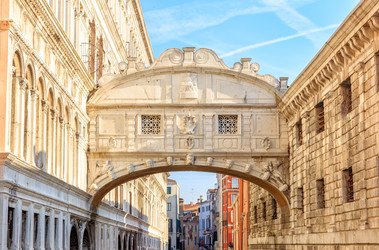 Similar image 21300251