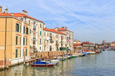 Similar image 21300280