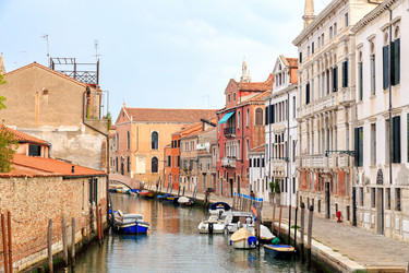 Similar image 21334116