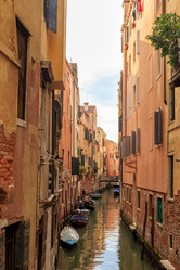 Similar image 21342223