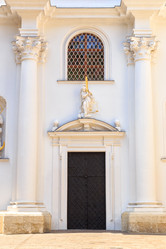 Similar image 21342235