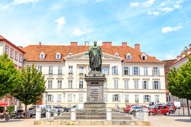 Similar image 21308648