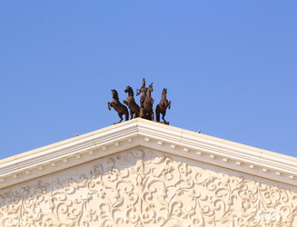 Similar image 21342245