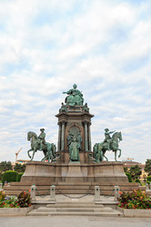 Similar image 21342341