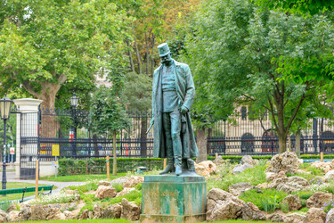 Similar image 21342343