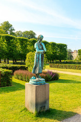 Similar image 21334150