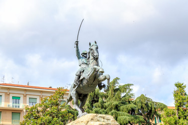 Similar image 21342451