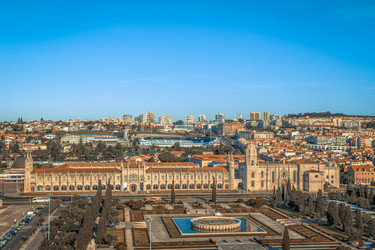 Similar image 21296250