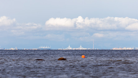 Similar image 21319444