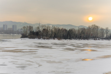 Similar image 21302235