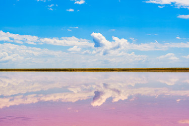 Similar image 21302383