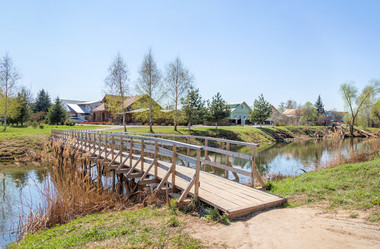 Similar image 21302300