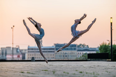 Similar image 21324233